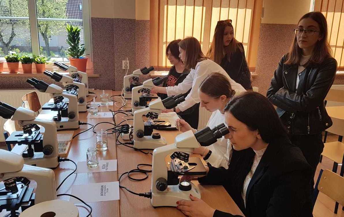 Zdjęcie do "Drzwi Otwarte" w czarnkowskim LO