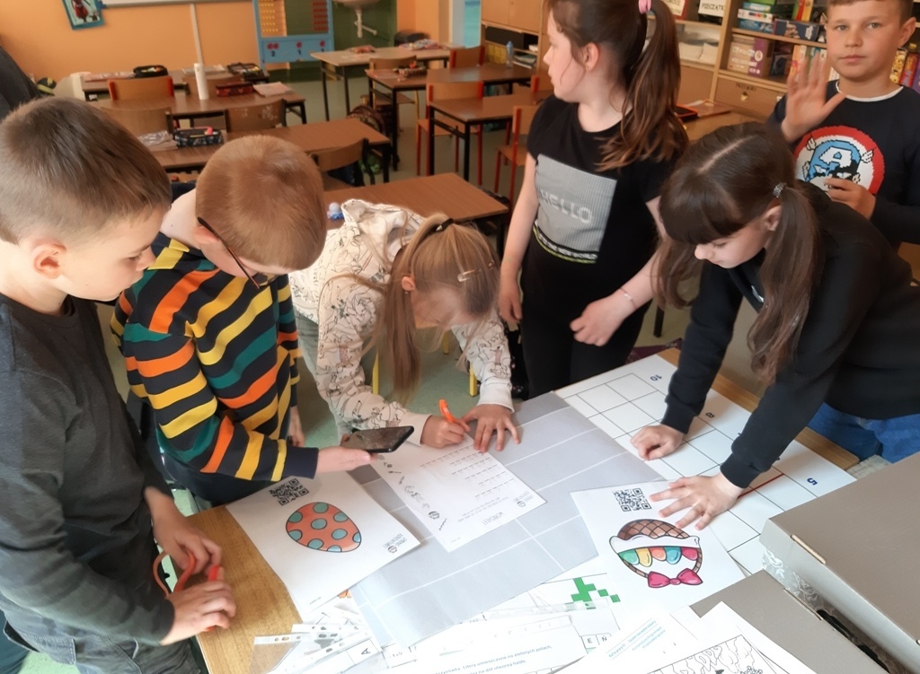 Zdjęcie do SPRING ADVENTURE &ndash; QR CODES GAME