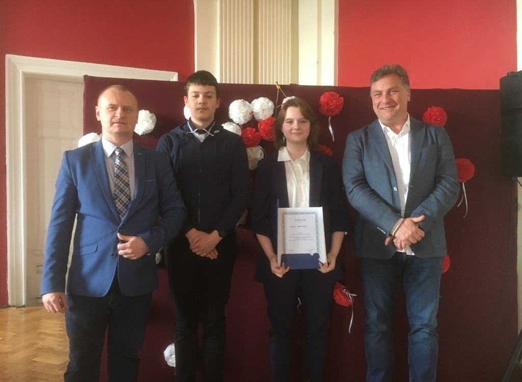 Zdjęcie do Monika Kaźmierczak Laureatką Wojew&oacute;dzkiego Konkursu Historycznego!