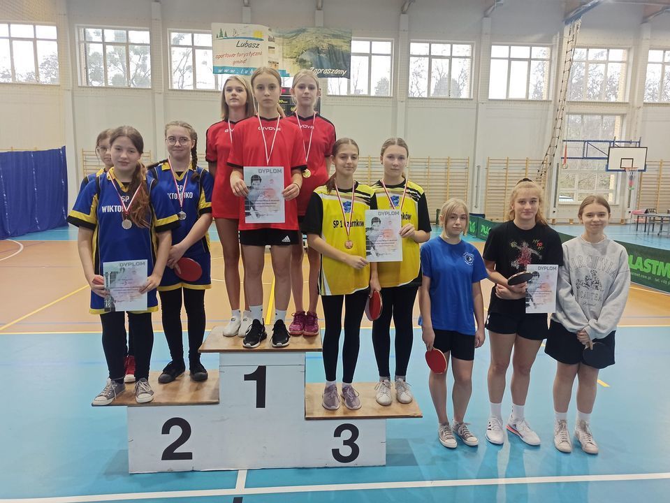 Zdjęcie do Brązowe dziewczyny 