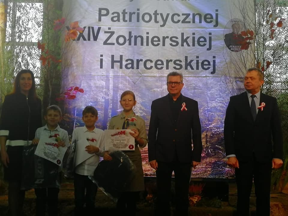 Zdjęcie do XXIV Powiatowy Konkurs Piosenki Patriotycznej, Żołnierskiej i Harcerskiej