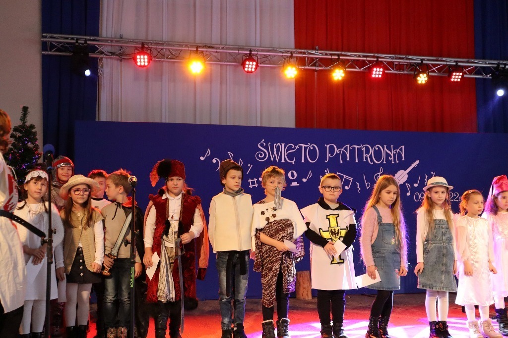 Zdjęcie do &bdquo;Święto Patrona w Jedynce&rdquo;
