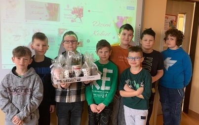 Zdjęcie do Dzień Kobiet w Jedynce