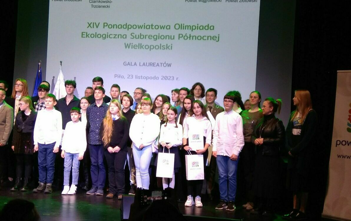 Zdjęcie do Gala laureat&oacute;w XIV Ponadpowiatowej Olimpiady Ekologicznej Subregionu P&oacute;łnocnej Wielkopolski