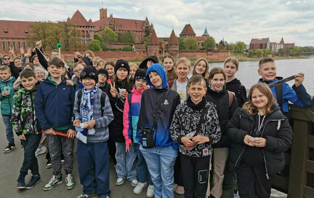 Zdjęcie do Wycieczka kl. 5a i 5 b do Gdańska i Malborka