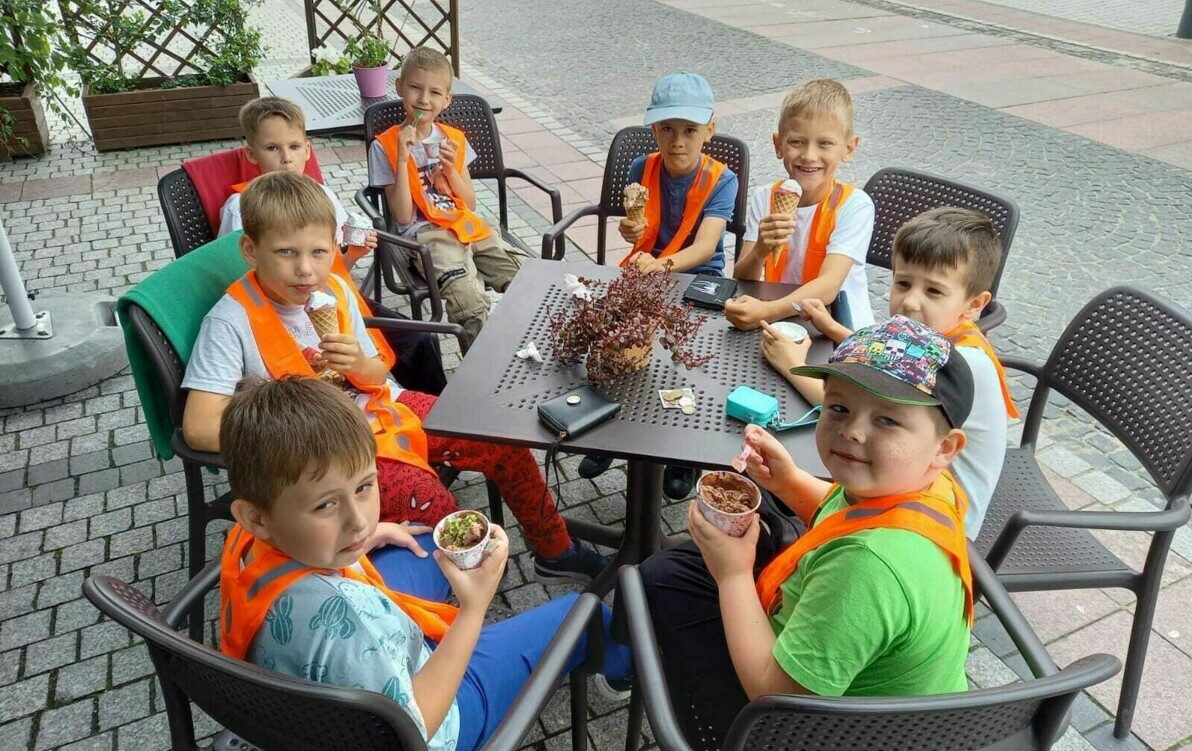 Zdjęcie do Edukacyjny spacer na lody