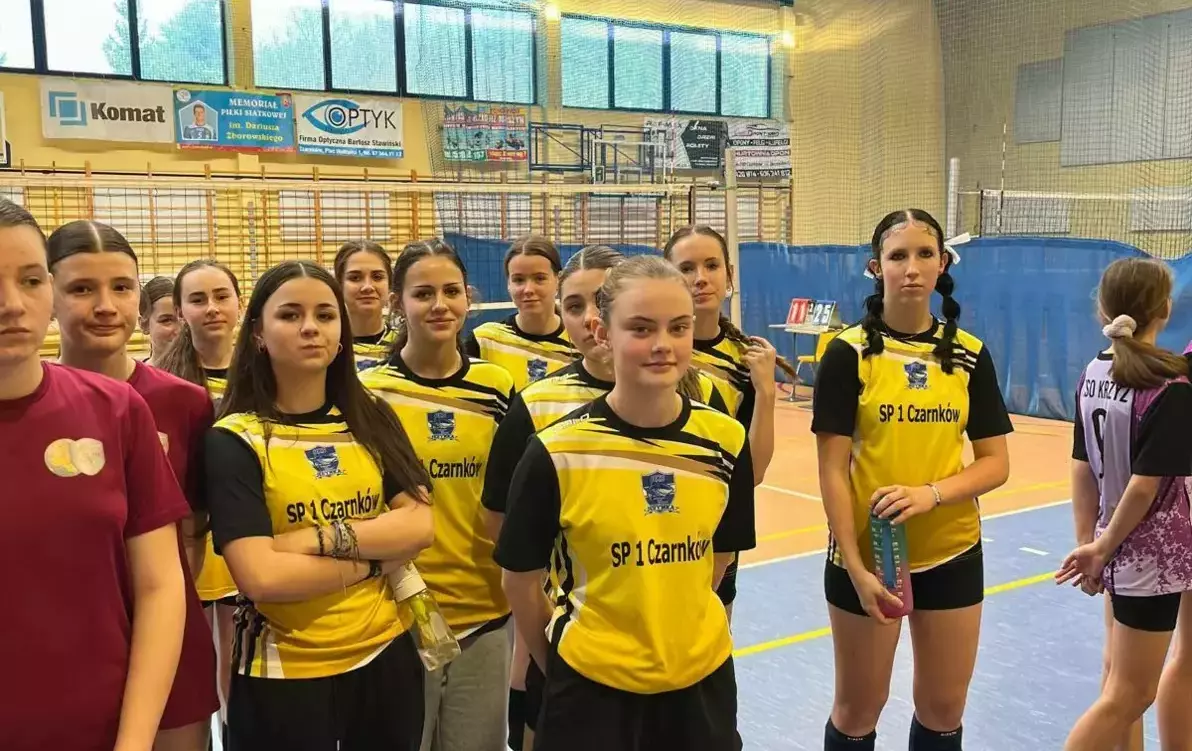 Zdjęcie do Srebrne dziewczyny &nbsp; &nbsp;