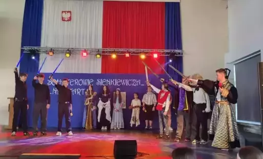 Zdjęcie do Święto Patrona &ndash; &bdquo;Bohaterowie Sienkiewicza na start!&rdquo; &nbsp;