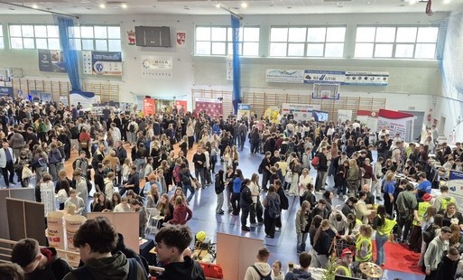 Zdjęcie do Giełda Zawod&oacute;w i Kariery w Trzciance