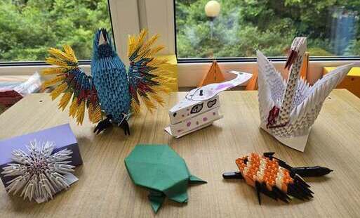 Zdjęcie do "Papierowy świat origami"